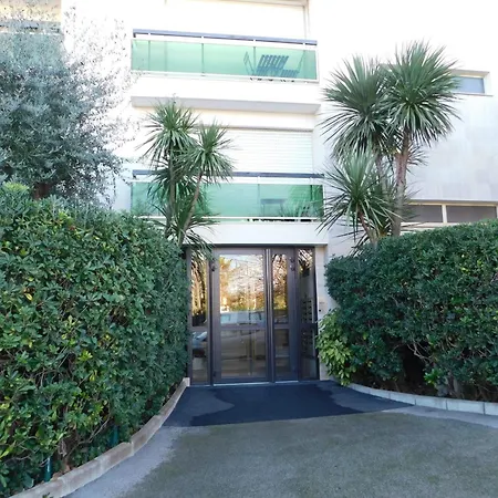 Apartman Bright T2 